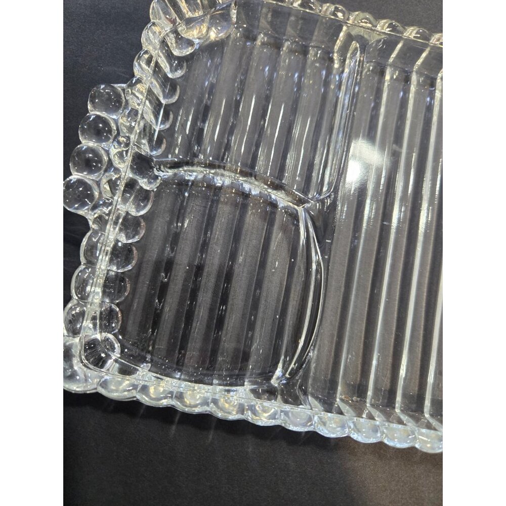 VTG Hazel Atlas Ball & Rib: Sip, Snack & Smoke Divided Trays, Set of 3 - Picture 4 of 5